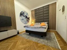 Isartor Rooms