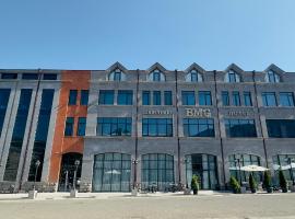 BMG Hotel by Grigoryans Group，位于戈里斯的酒店