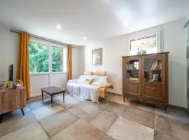 Gite des Troix Ptites Noix - Family 9 People Garden Games Close to Cluny Vignoble