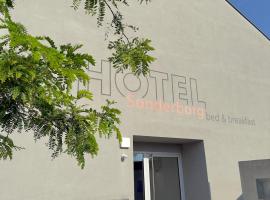 桑德堡酒店，位于施罗本豪森的酒店