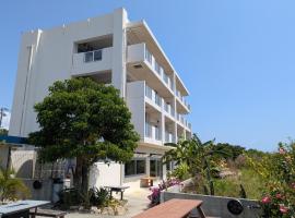 ホテル沖縄夢登，位于南城的酒店