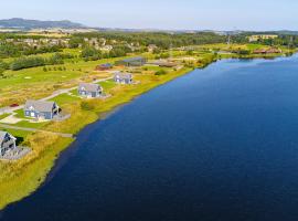 Landal Piperdam，位于Lundie的带泳池的酒店