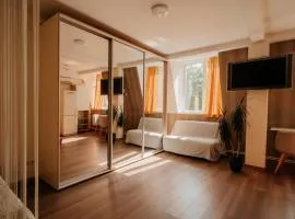 Cathedral park studio