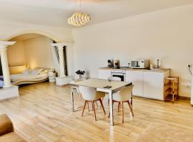 Guest House - La bella vita，位于奥罗塞伊的酒店