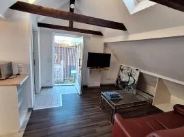 Cozy apartment with S-Bahn connection to Frankfurt