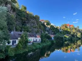 Penzion Pod Skalou