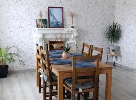 Petite Maison a deux pas du centre