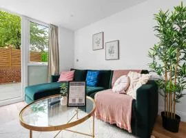 Modern 1 Bed Apartment with Garden in Gravesend