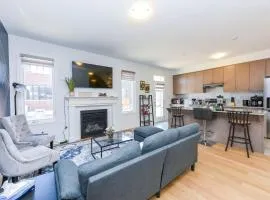 Brand New 7beds-kingbedsfamilysleep15playtable