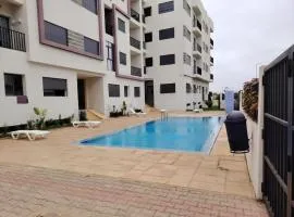 Elegant Apartment with Pool & Moroccan Lounge