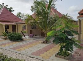 FARAFINA KEUR DAMEL Toubakouta，位于Toubakouta的宠物友好酒店