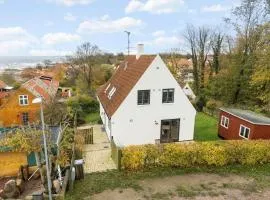 5588-Svaneke-Kirkevangen-19