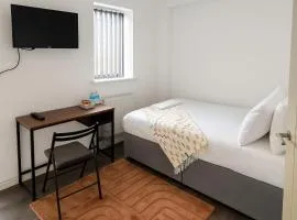 City Centre Room - Walk to Station - Fast Wi-Fi