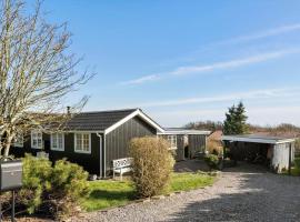 LF11104-Struer-Tranebaervej-4，位于斯楚厄的酒店