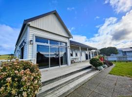 Church Street Charmer，位于Riverton的酒店