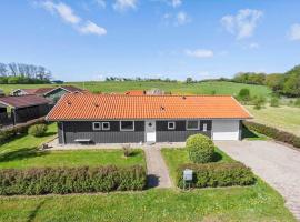 FY130-Middelfart-Stjernevej-117，位于米泽尔法特的酒店