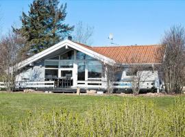 FY137-Middelfart-Altairvej-17，位于米泽尔法特的酒店