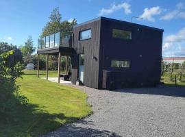 Stafsinge beach house，位于法尔肯贝里的酒店