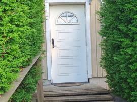 Comfortable apartment，位于尼雪平的酒店