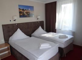 瑞拉克斯酒店，位于斯拉百斯的酒店