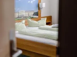 艾玛扎特拜耳酒店