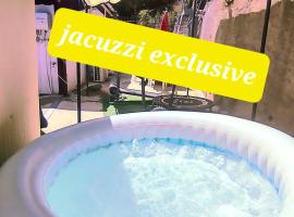 Bungalow Sixdays 2，位于坎波罗索的木屋