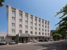 Hotel Toscanini，位于帕尔马的酒店