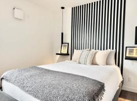 Lévis Center - New Studio #2 - AC，位于莱维斯的酒店