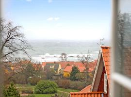 5589-Svaneke-Svanebakken-4，位于斯瓦讷克的酒店