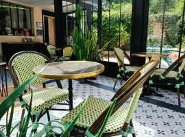 Les Glycines de Monchy- Chambres d'hôtes