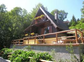 Alpine Getaway in Tuscany，位于库蒂利亚诺的酒店