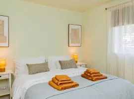 Fresh, stylish apartment