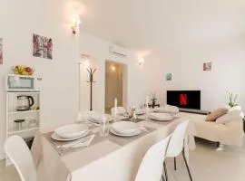 Trilocale riammodernato vicino a Venezia & Riviera