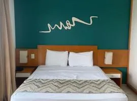 Praia do Canto Apart Hotel - Vista para o Mar 102A