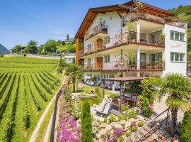 Haus Karin living，位于Brixen的酒店