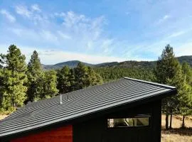 Pinebox at Evergreen Modern 20Acres -Serene-Creek