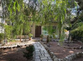 villa raffaela lido silvana marina di pulsano fatamorgana，位于普尔萨诺的酒店