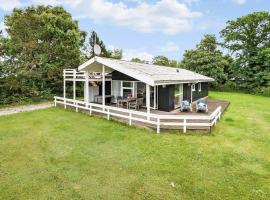 20137-Samso-Topmejsevej-8，位于Nordby的带热水浴缸的酒店