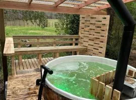 Oasis Tiny House & Tinaja