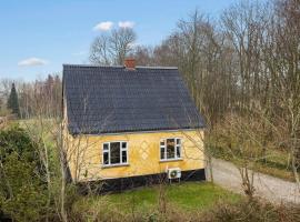 AE307-Soby-Aero-Godthab-2，位于Leby的酒店