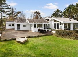 20128-Samso-Maarup-Osterstrand-60，位于Nordby的带热水浴缸的酒店
