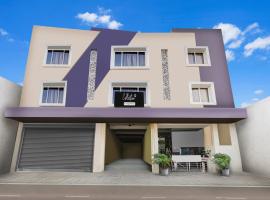 Super Collection O Civil Lines Rudrapur，位于鲁德拉普尔的酒店