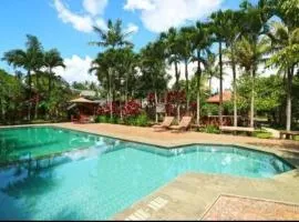 Aquarius Orange Hotel & Villa