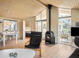 West-Coast Holiday House by the North Sea，位于乌尔夫堡的酒店