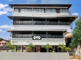 Collection O Peak Stay