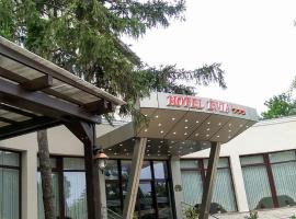 Hotel Evia，位于艾福雷诺德的酒店