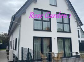 Rose Garden 1 & 2 - 2 Doppelhaushälften mit Fitnessräume，位于奥芬巴赫的酒店