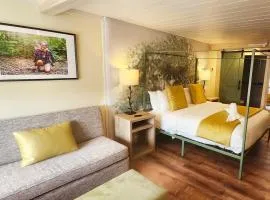 阿伯斯登岛酒店及套房