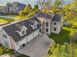 1 Mi to Beach: Nature Paradise in Lake View!
