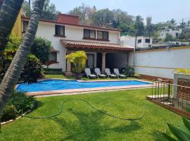 La Cañada216 Con Alberca Climatizada，位于库埃纳瓦卡的酒店